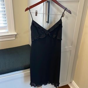 Laundry by Shelli Segal spaghetti straps scalloped